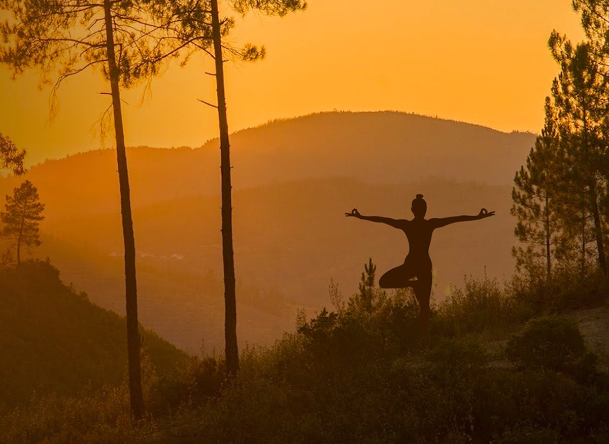 YOGA HOUSE ON A CLIFF final registration deadline is approaching! [Sponsored]