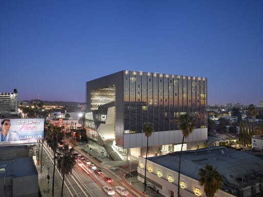 Emerson College Los Angeles by Morphosis Architects. Photo: Roland Halbe.