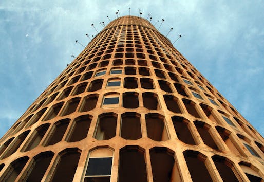 Abraham Lincoln Tower, 2010, Rio de Janeiro, Brazil, Photo: Wouter Osterholt. From the 2018 Graham Foundation Individual Grant to Ingrid Hapke and Wouter Osterholt for 'Paraíso Ocupado (Occupied Paradise)'.