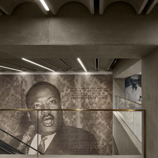 Adjaye Associates. 1199SEIU United Healthcare Workers East, 2018-20. The central atrium’s four-floor feature wall includes a depiction of Martin Luther King, Jr., as viewed from the fourth floor. © Dror Baldinger, FAIA