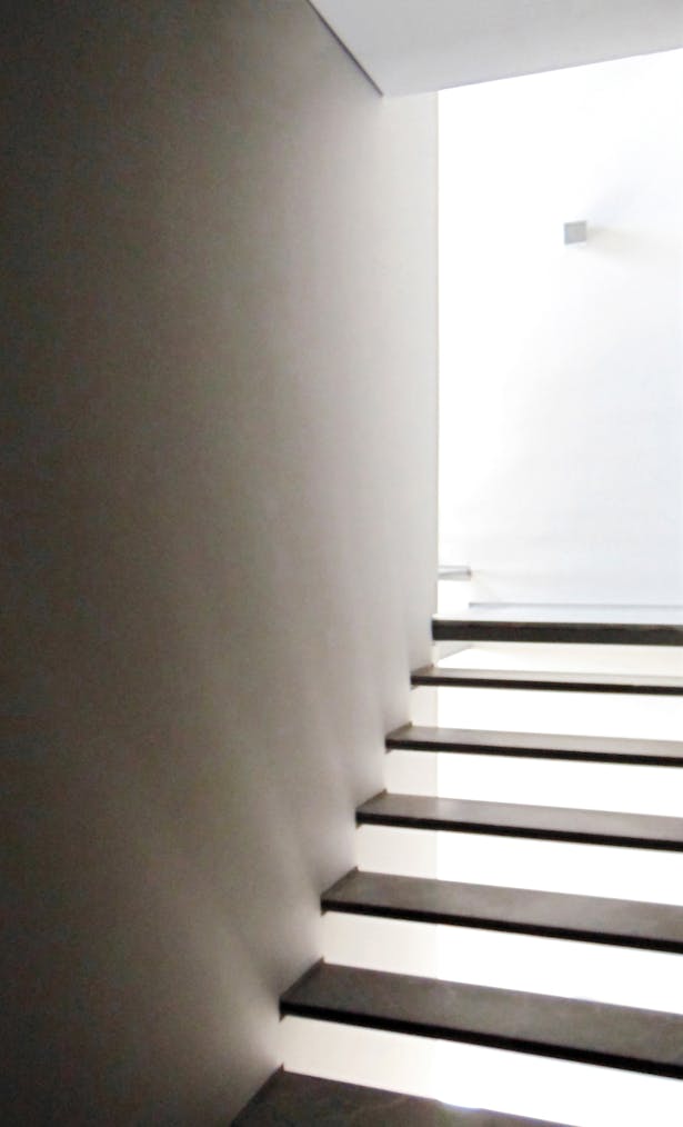 diopter residence, athens, greece . architect : pnd - panos nikolaidis . staircase .