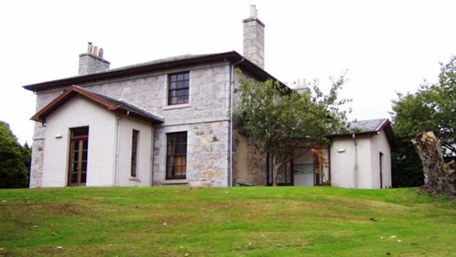 Glover House in Aberdeen. Image via http://aberdeen.stv.tv/