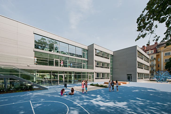 Schoolyard (Photo: Hertha Hurnaus)