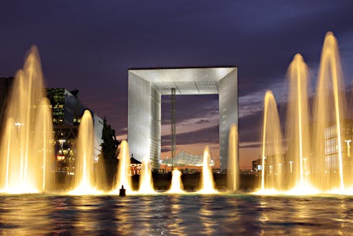 La Grande Arche is currently in a dilapidated state and must be refurbished. Credit: Wikipedia