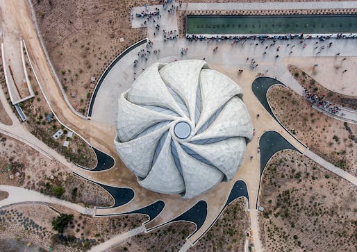 Bahá'íTemple of South America, Santiago, Chile, Hariri Pontarini Architects. Photo: Andrés Silva