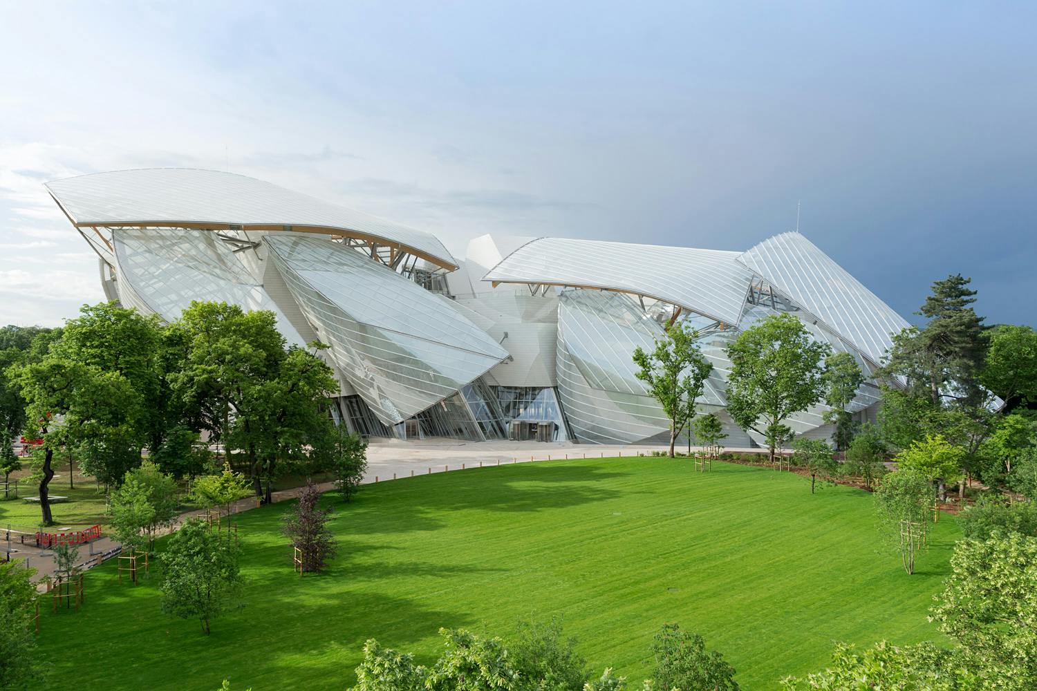 Plan d'evacuation via Gehry @ Foundation Louis Vuitton