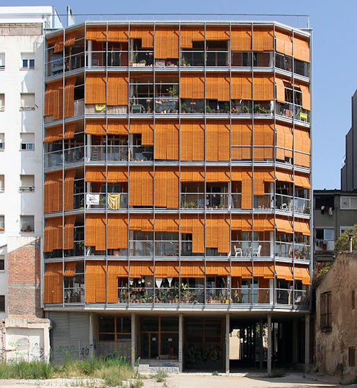 La Borda – Cooperative Housing, Barcelona, Spain / Lacol. Image: Lacol