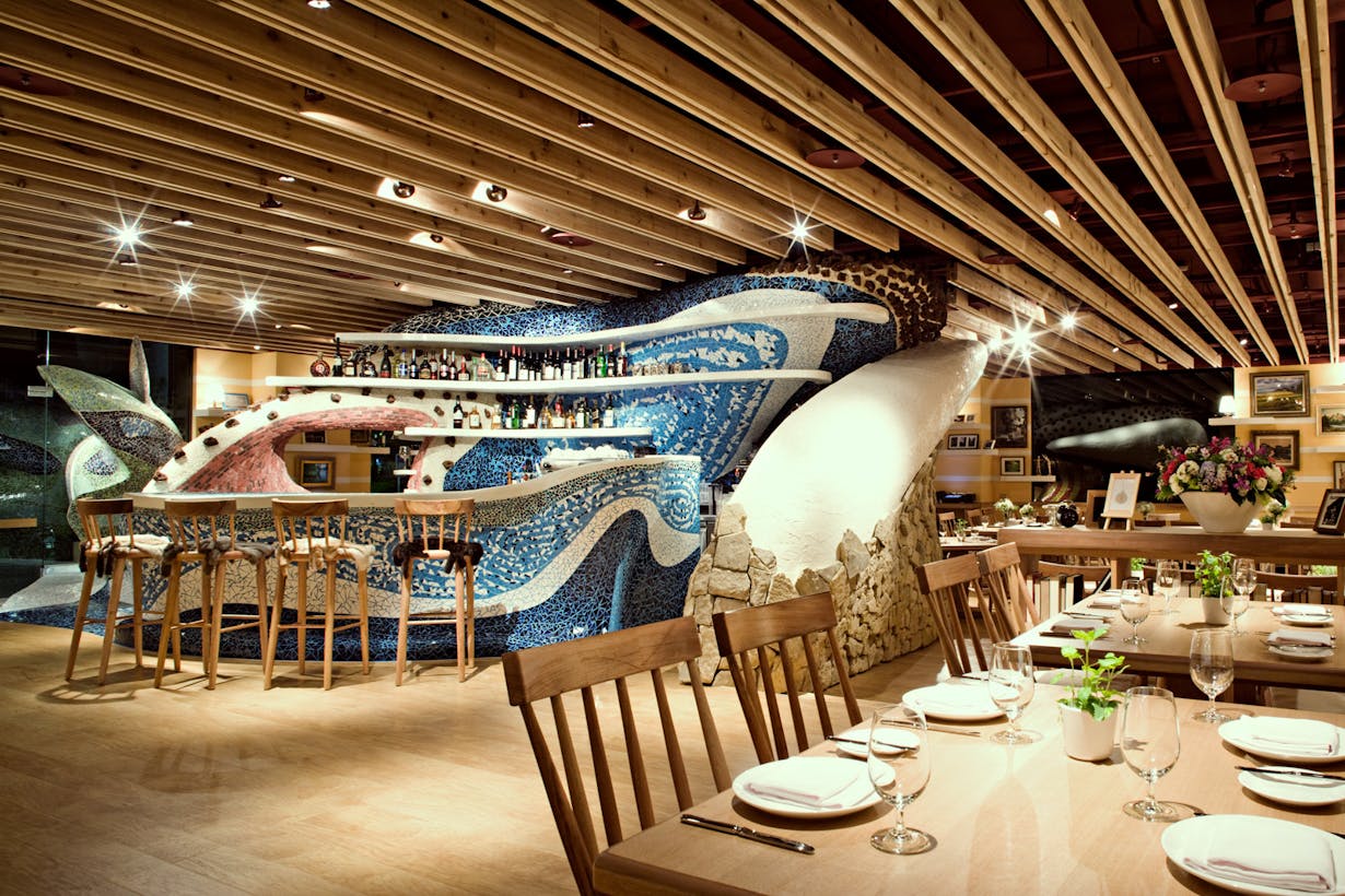 Рыбный ресторан интерьер. Рыбные рестораны красивые. Интерьер кафе в морском стиле. Дизайн рыбного ресторана. New rest