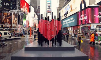 “We Were Strangers Once Too”, the 2017 Times Square Valentine Heart winner, shows love to NYC's immigrants